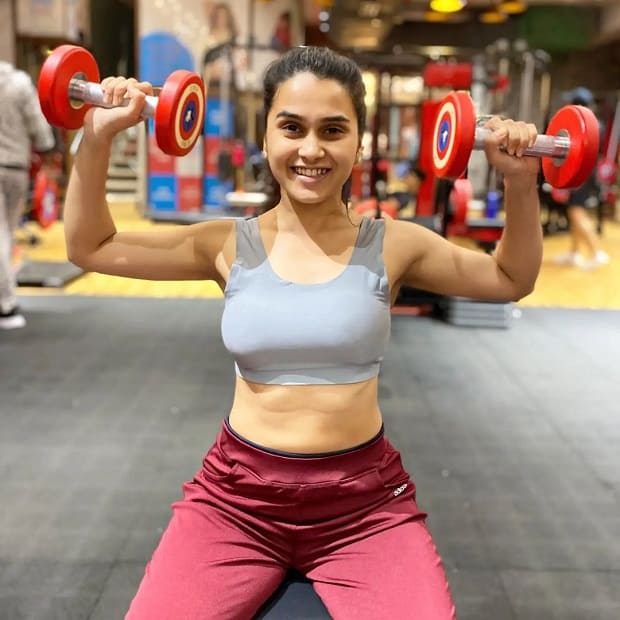 anushka kaushik fitness