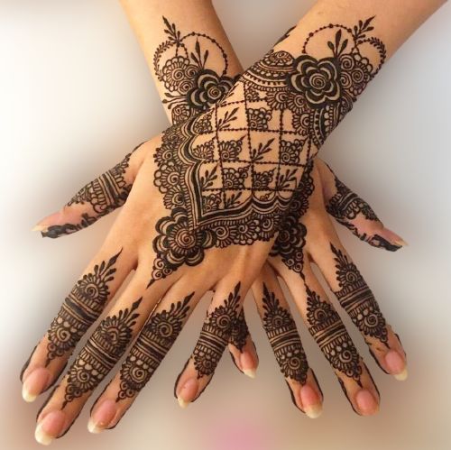 back hand henna design