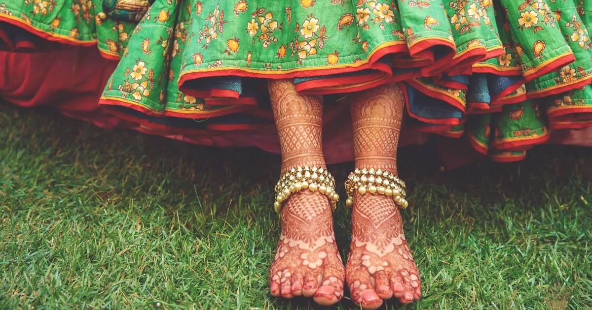 bridal mehndi designs for legs