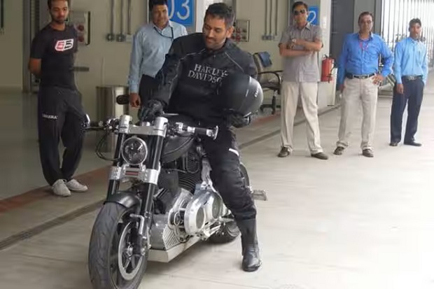 dhoni bike collection