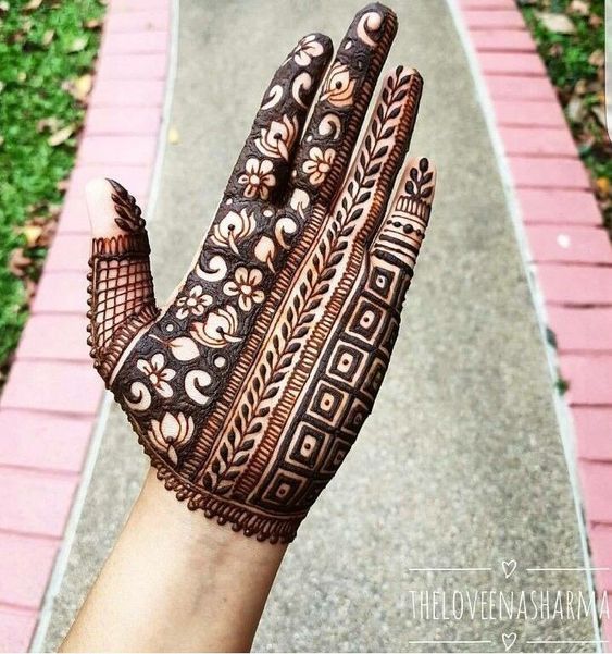 front hand henna design simple