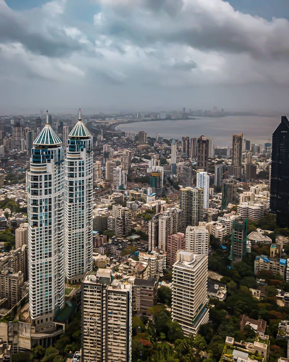 highest buildings in India - Imperial I and Imperial II MUmbai