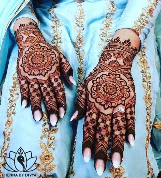 mandala mehndi design