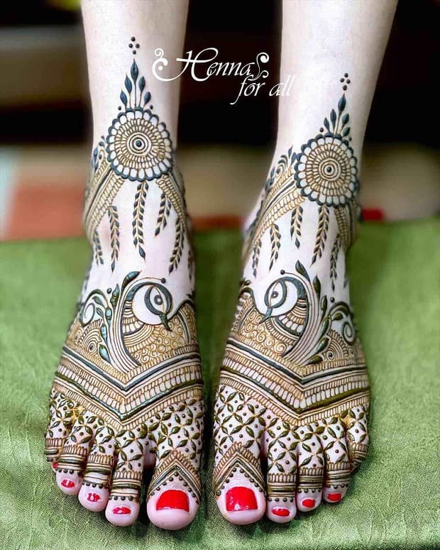 mehendi design leg simple