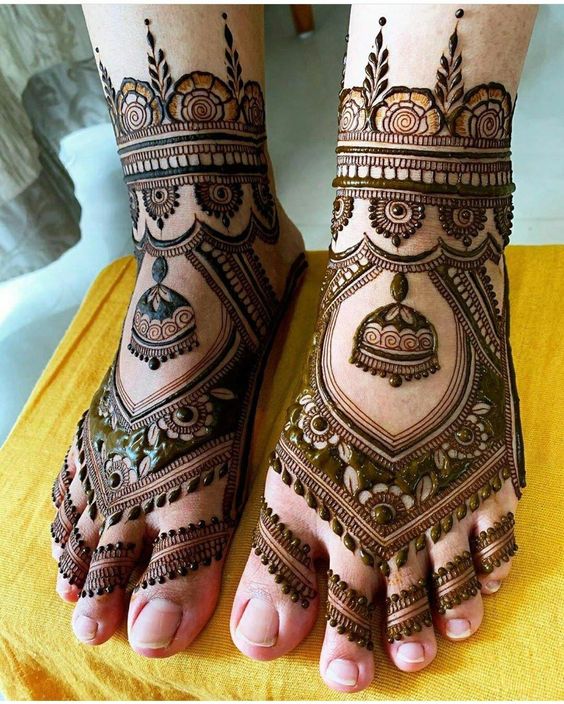 mehndi designs for legs simple