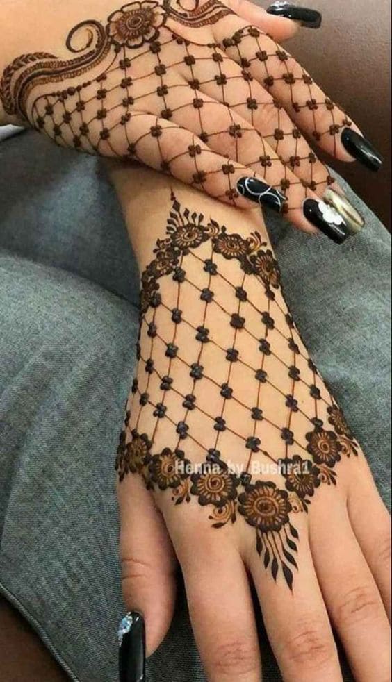 mesh mehndi design