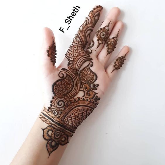 paisley arabic mehndi design