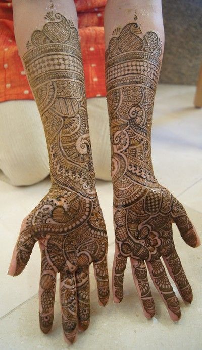 paisley mehndi design