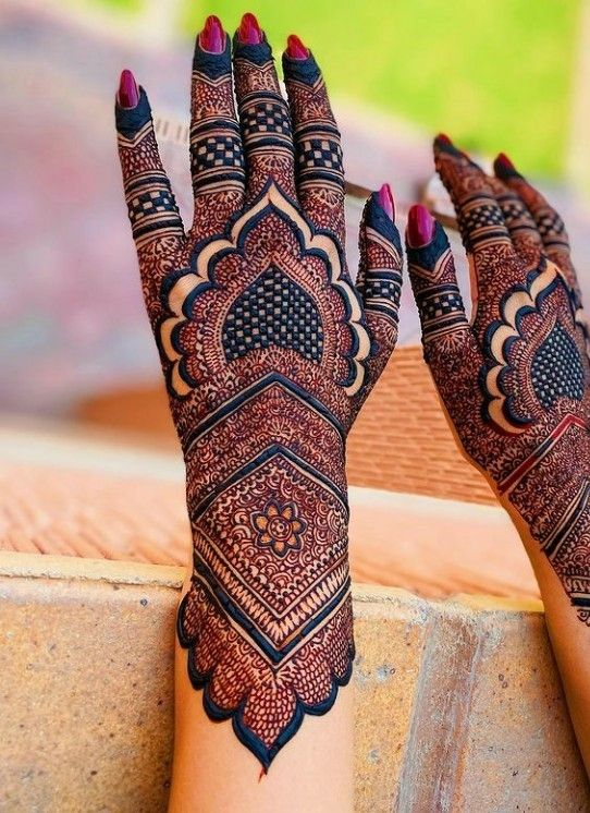 25 Best Arabic Mehndi Designs: Full Hands and Feet – Vanitynoapologies |  Indian Makeup and Beauty Blog