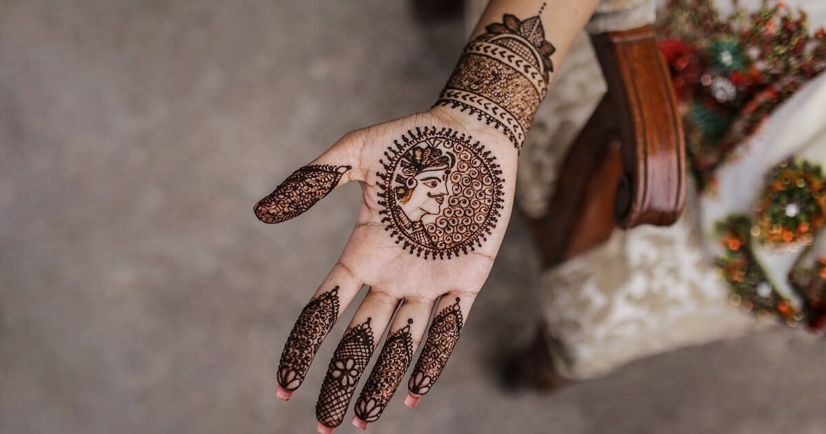 Palm Mehndi Design