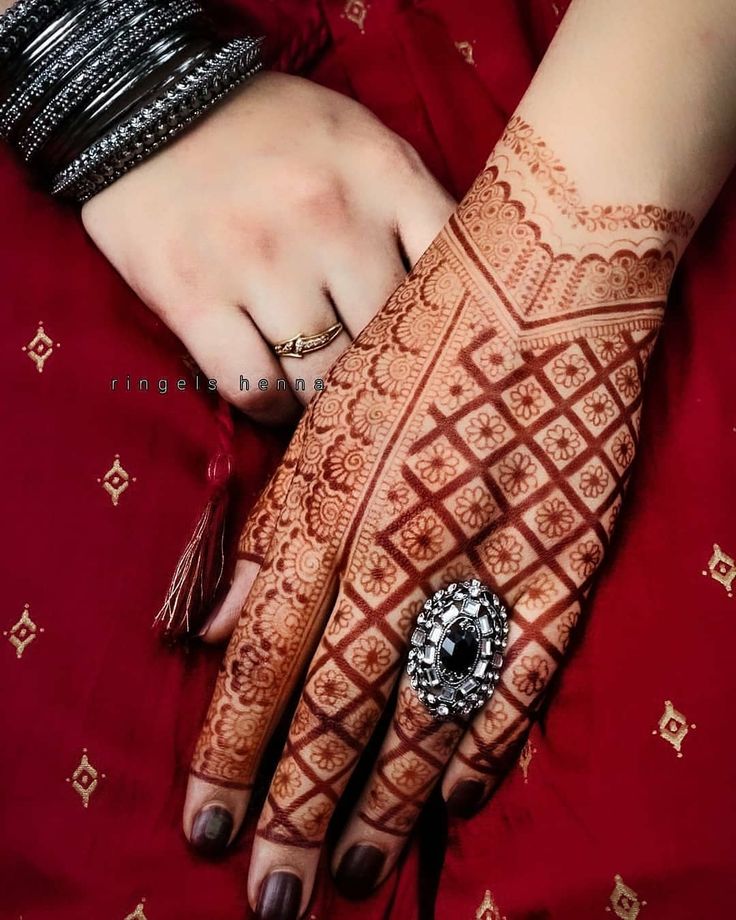 arabic mehndi design back hand