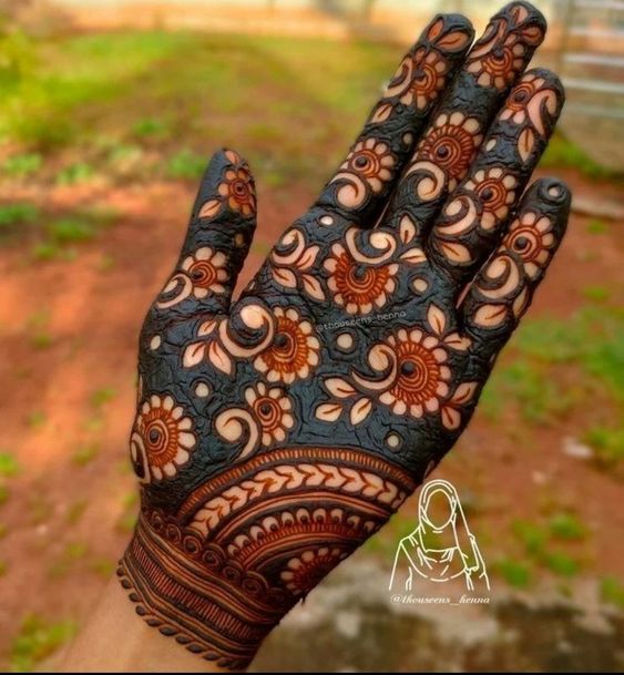 dark mehndi design