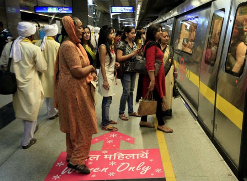 delhi metro woman coach