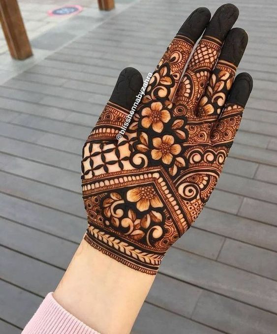 easy full palm mehndi designs