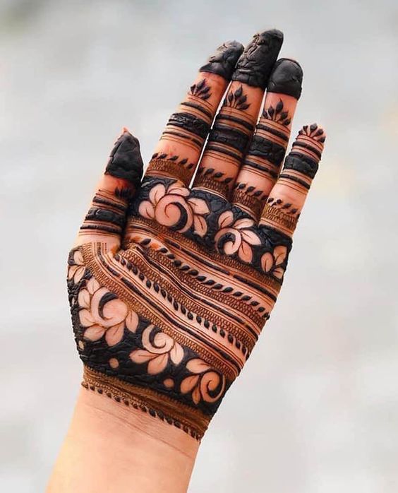 easy mehndi designs for girls