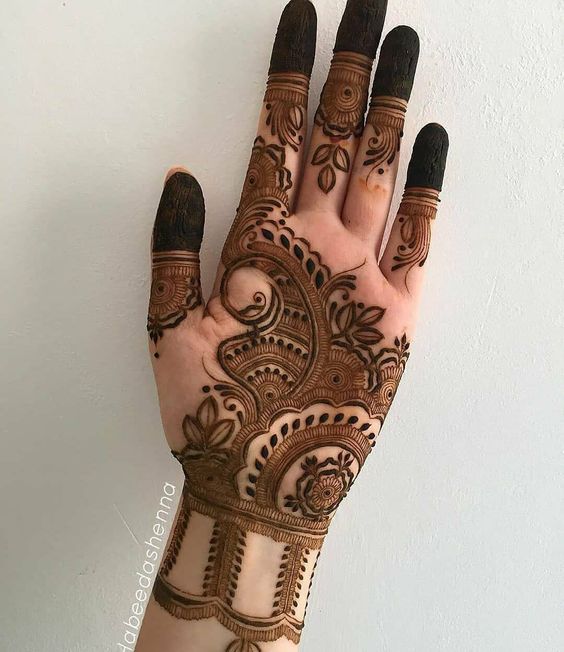 easy paisley mehndi design