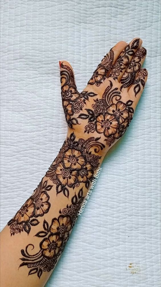 full front hand mehndi design