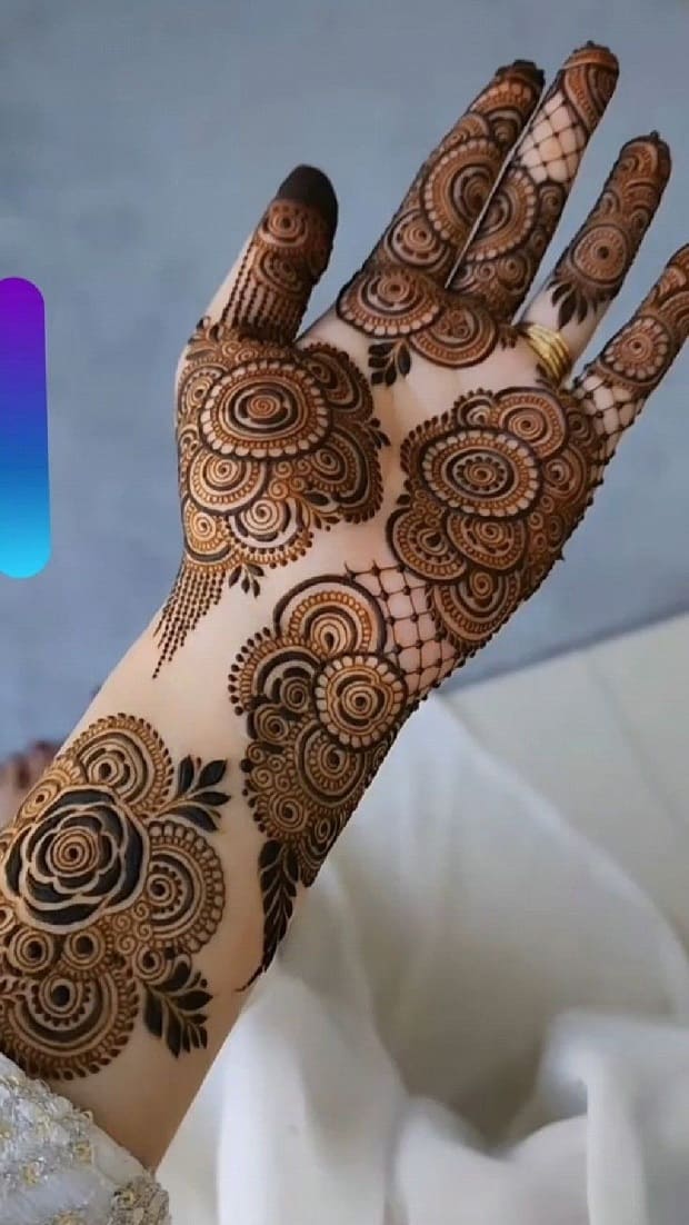 11 Super Stylish Khafif Designs That Will Add Glory to Your Mehndi Function