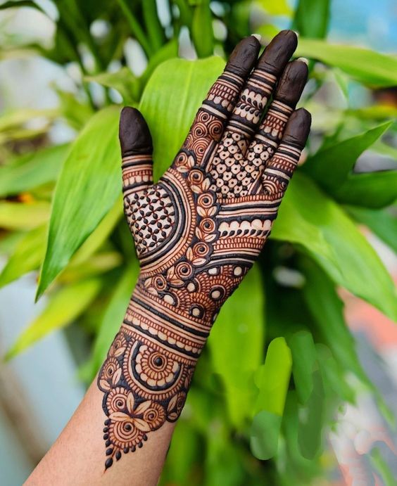 mehndi design easy