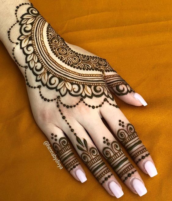 mehndi designs easy