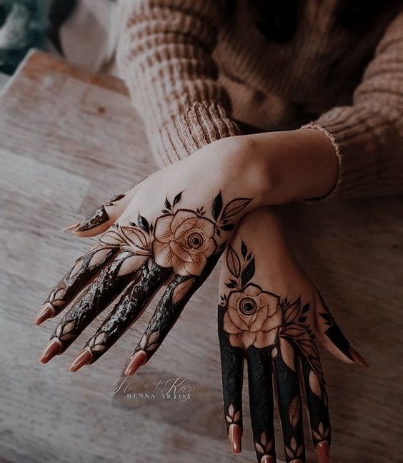 modern new mehndi design simple