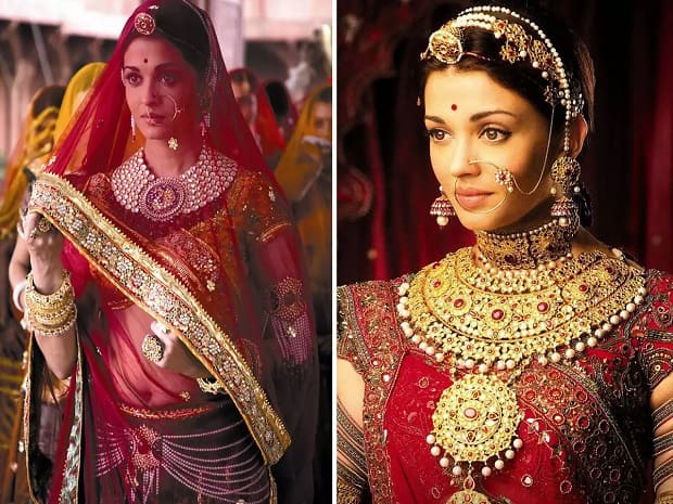 movie-jodha-akbar-aishwarya-rai-jewellery-was-prepared-with-200-kg-gold-in-two-years