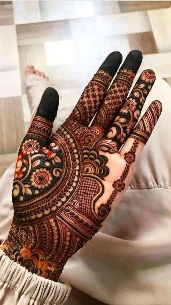 palm mehndi