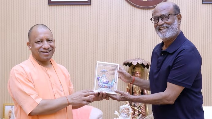 rajnikanth-meets-yogi