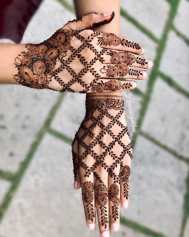 11+ Mehndi Design Bali Images - You Will love to try it | Weddingbels