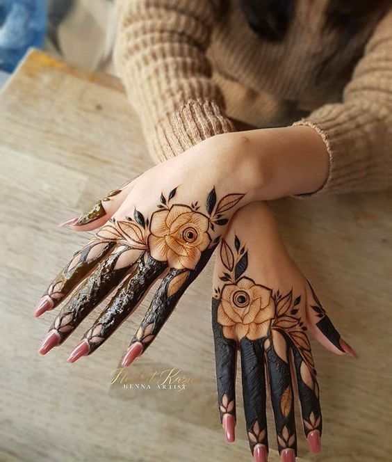 simple rose mehndi design