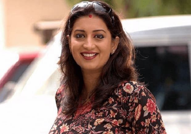 smriti irani