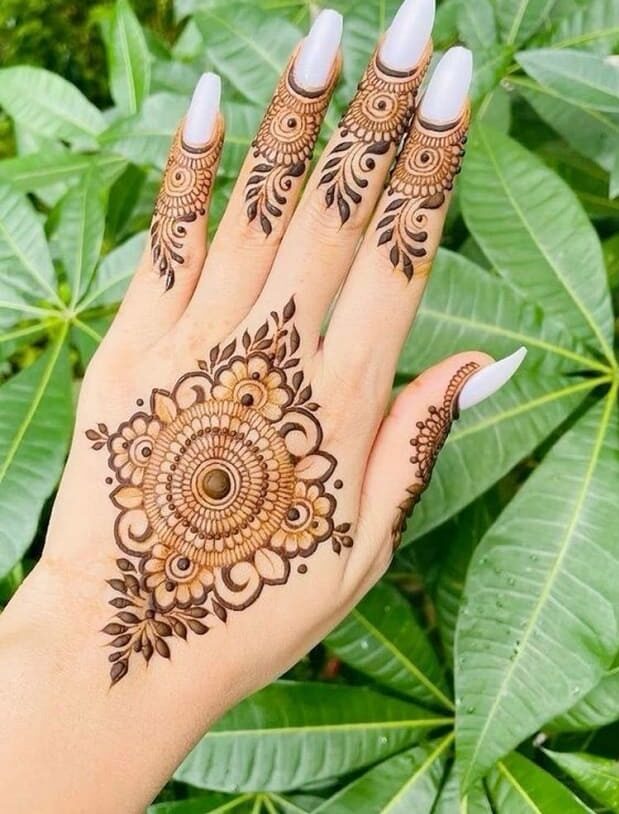 stylish hand mehndi designs