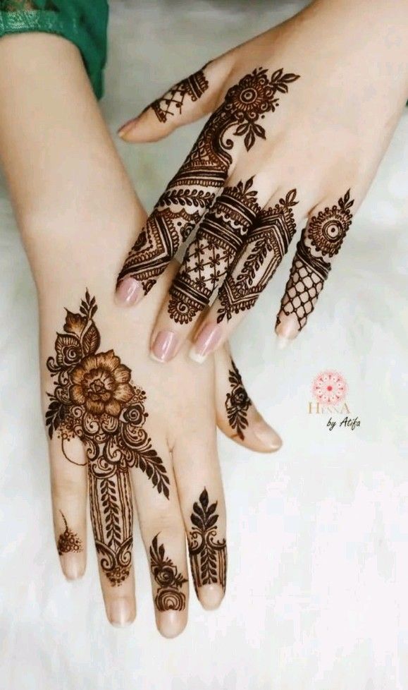 stylish modern back hand mehndi designs