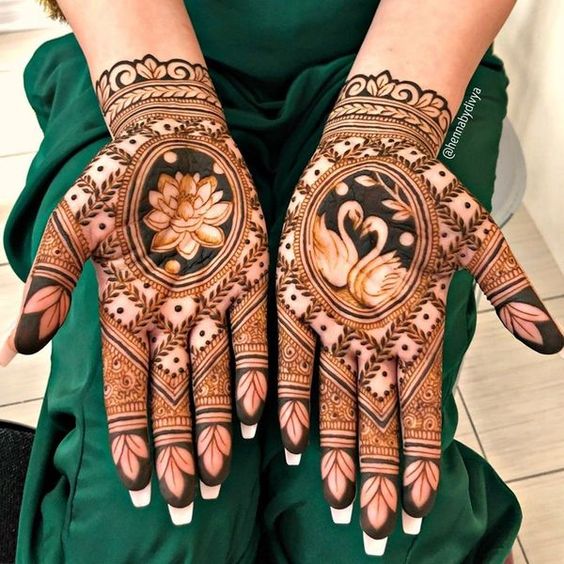 unique simple mehndi design new