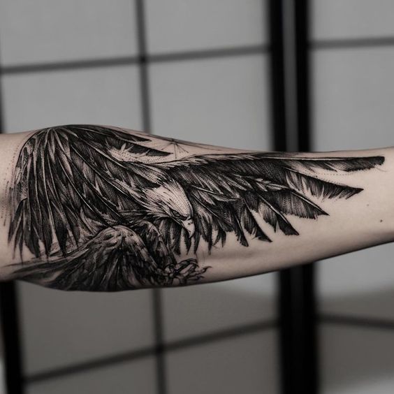 stylish bicep tattoo men