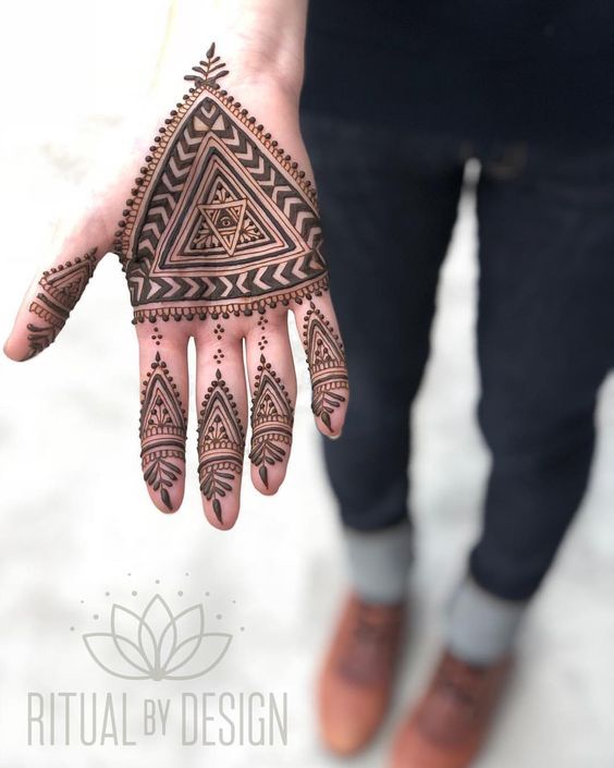 trending groom mehndi design