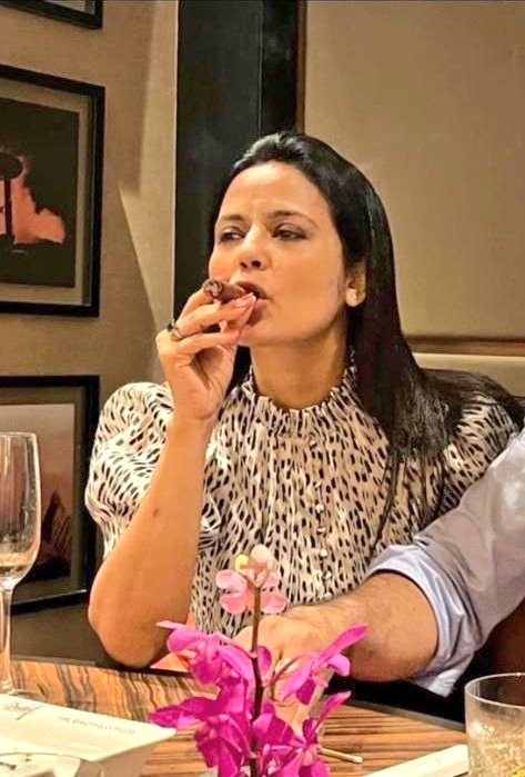 Mahua Moitra smoking cigar