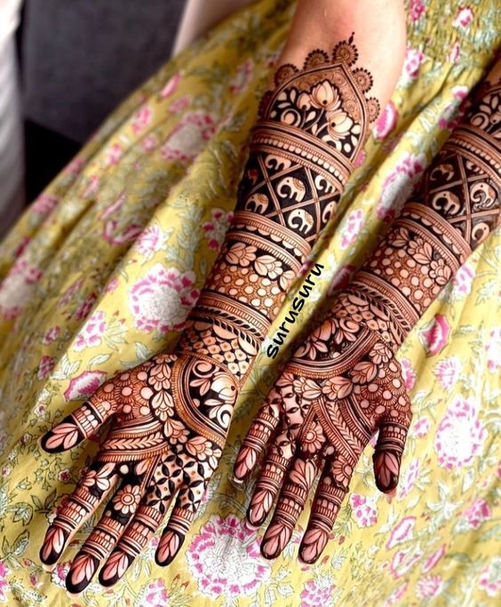 full hand mehndi design