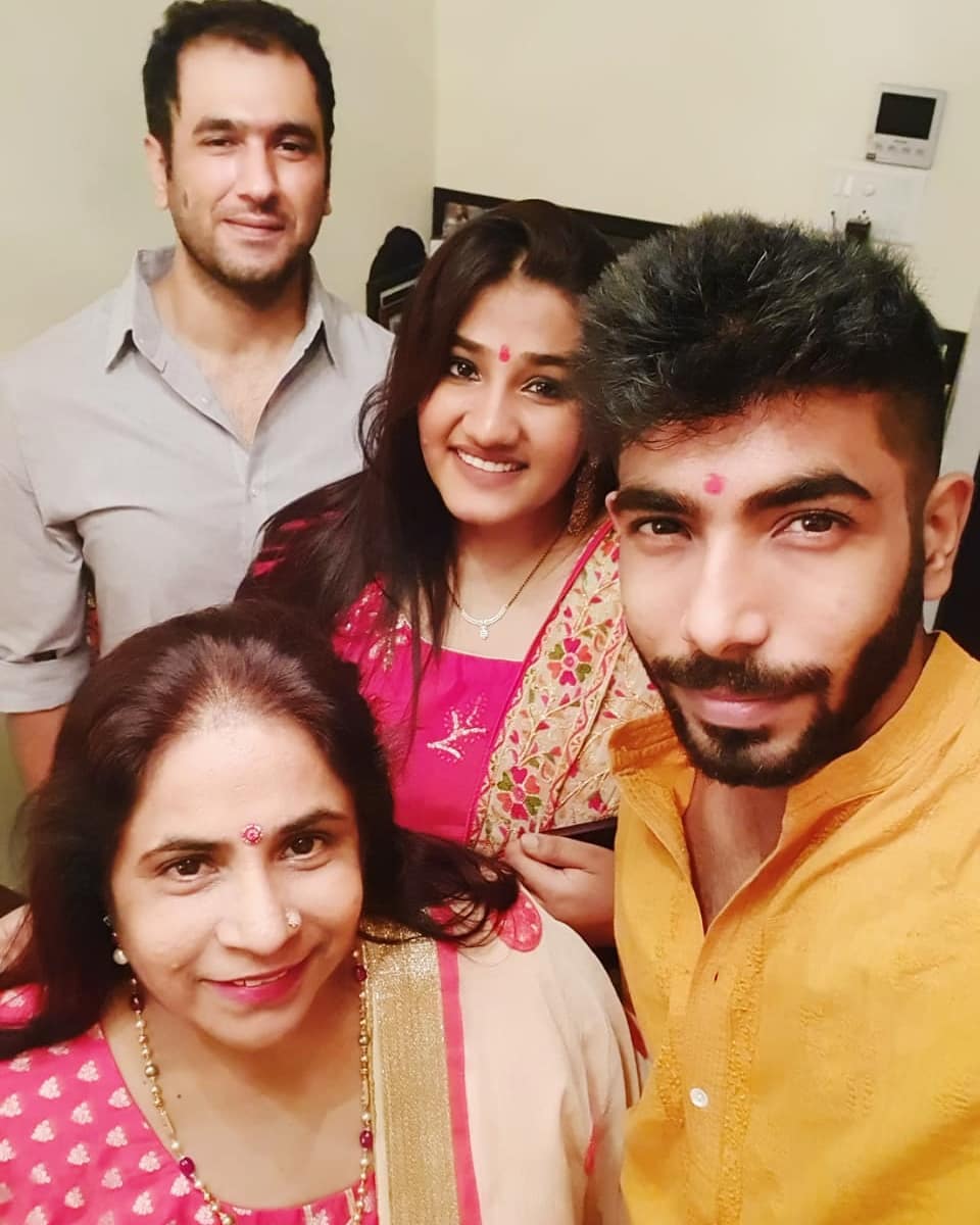 jasprit bumrah family