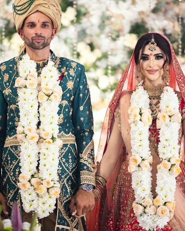 keshav maharaj wife