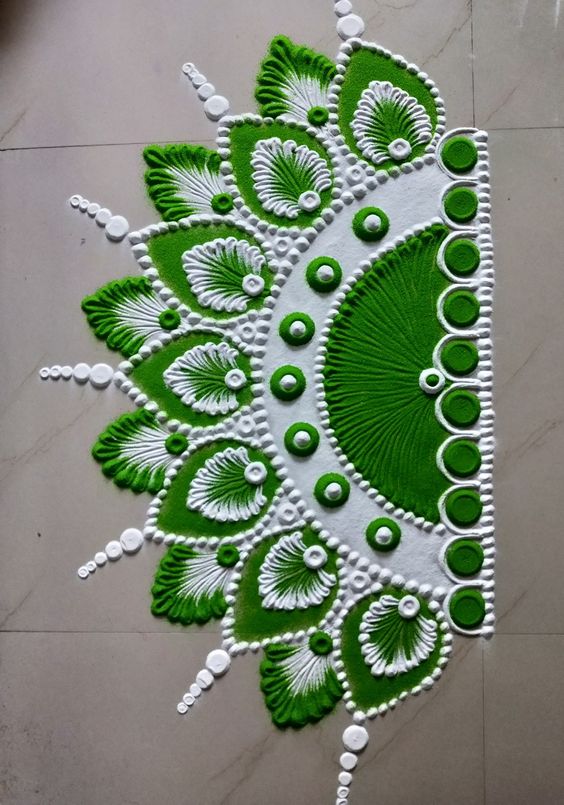 semi circle rangoli design