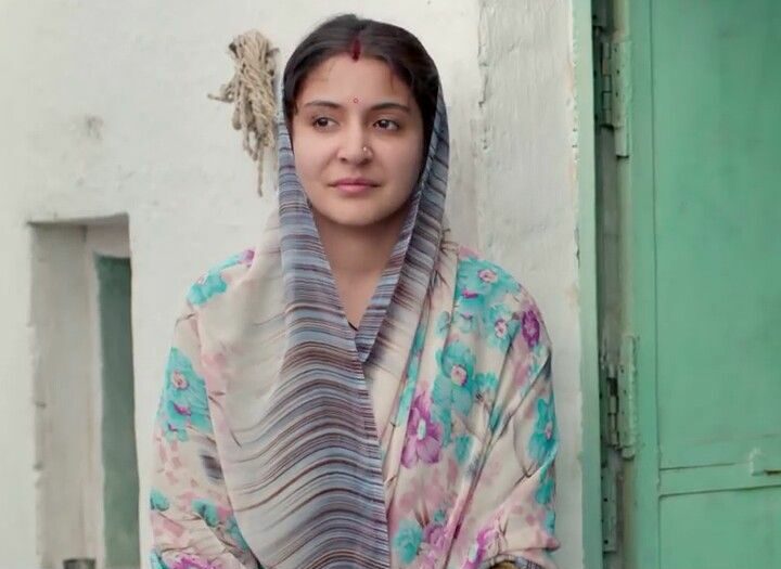 Anushka in Sui Dhaaga