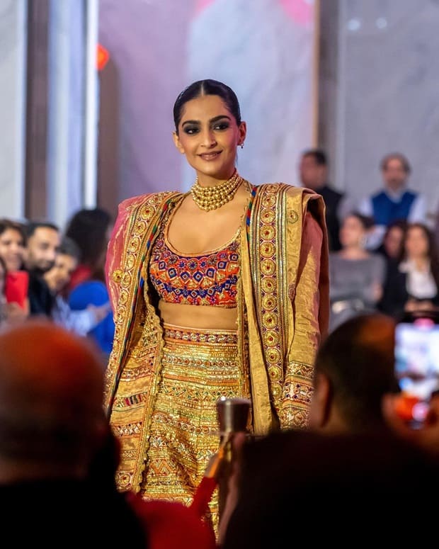 Sonam Kapoor at Jio world plaza