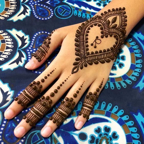 backhand mehndi