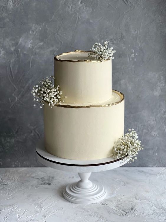 classic engagement cake design