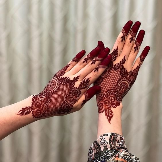 classic red mehndi design