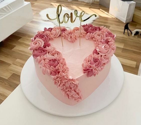 heart shaped cake designs