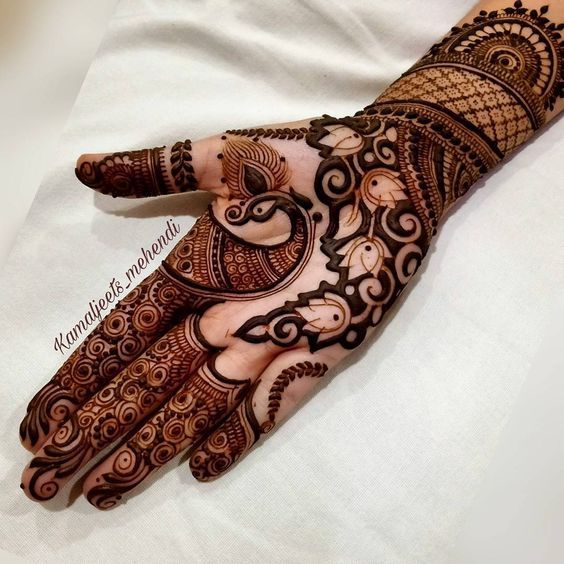 peacock mehndi design for wedding