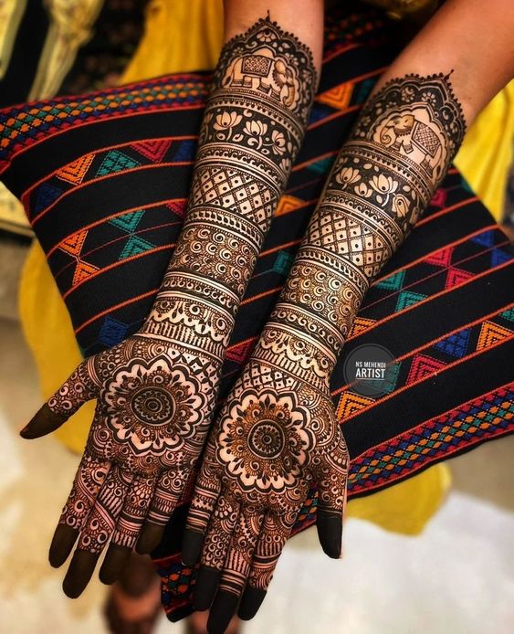 rajasthani round mehndi design