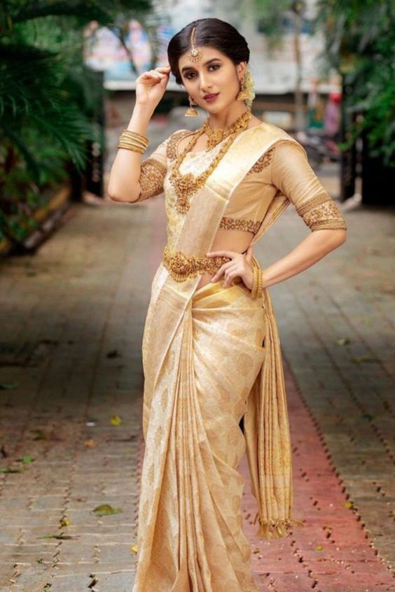 Golden South Indian bridal look